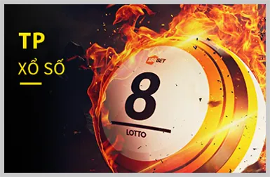 Người chơi eSports đang thi đấu trên máy tính